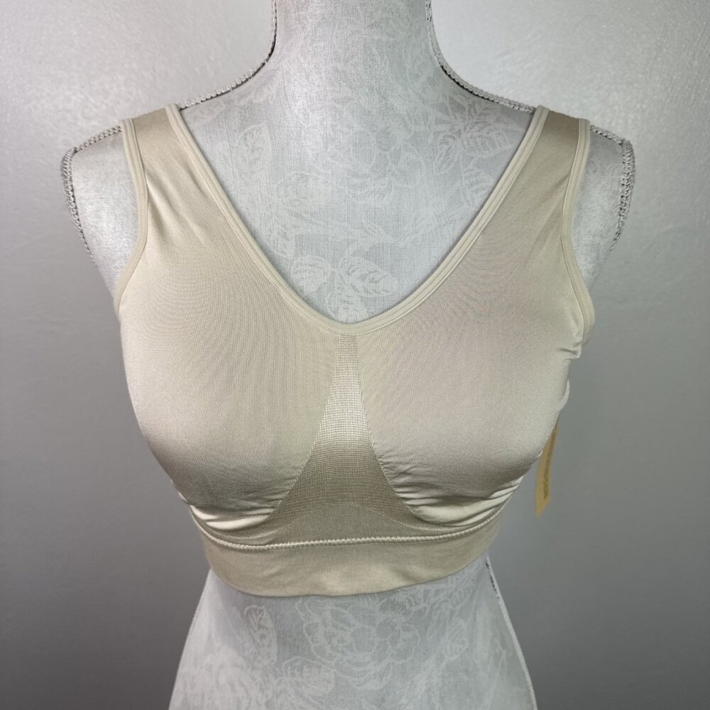 Truekind Everyday Throw-on Wireless Bralette Beige L‎ NWT 0081